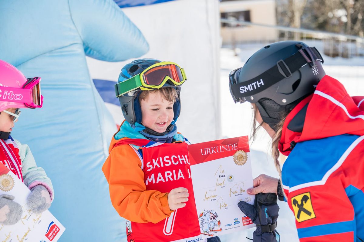 Anfänger Skikurs für Kinder Maria Alm